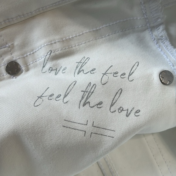 Liverpool The Gia Cruiser Pull On No See Through White Jean Shorts Size 12 - Picture 7 of 10